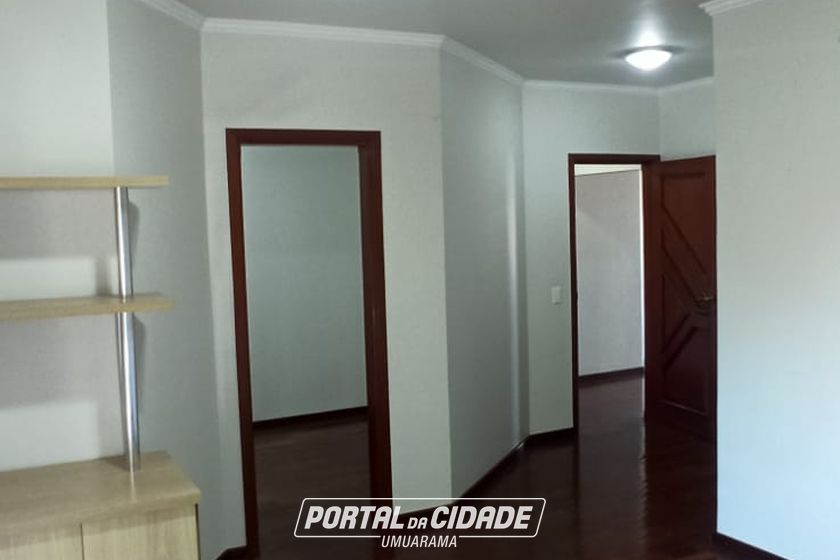 Sobrado &agrave; venda - 376m&sup2; - Zona I