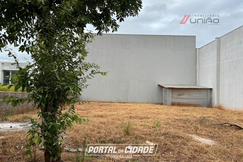 Sal&atilde;o Comercial para alugar - 420m&sup2; - Parque Alto da Parana