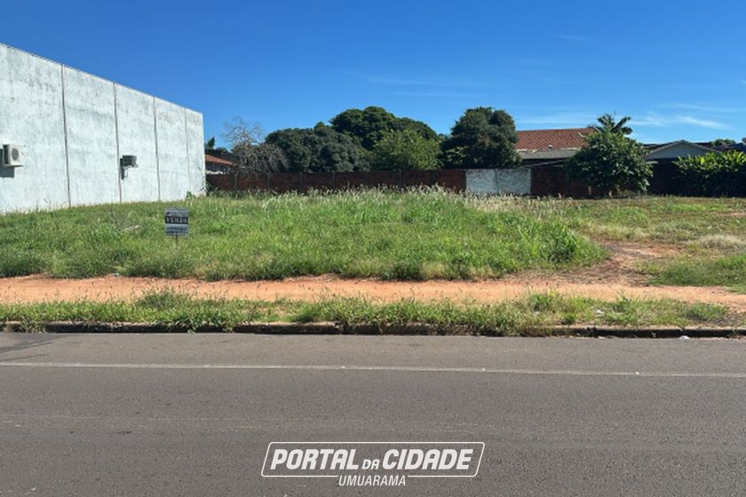 Terreno &agrave; venda - 770m&sup2; - Zona I-A