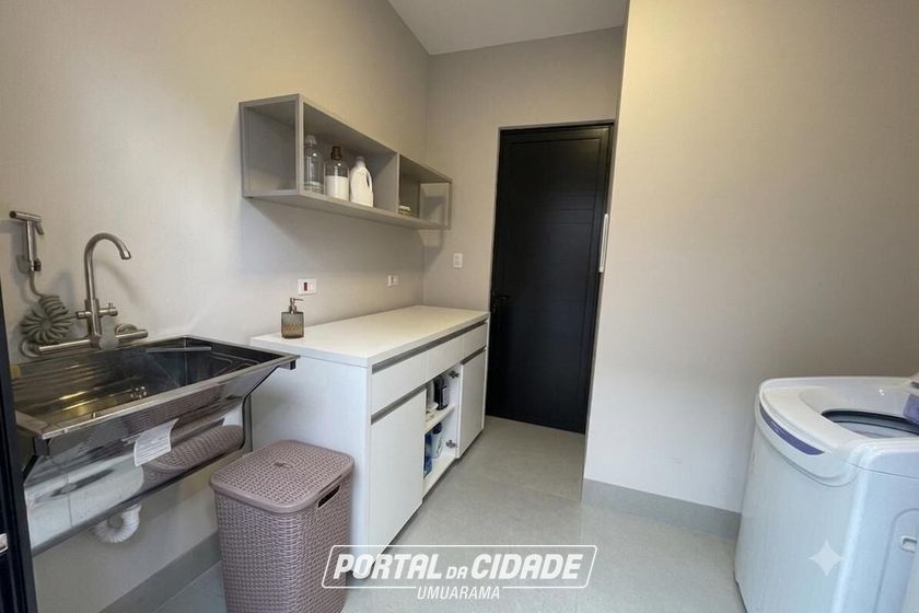 Casa &agrave; venda - 221m&sup2; - JARDIM M&Ocirc;NACO