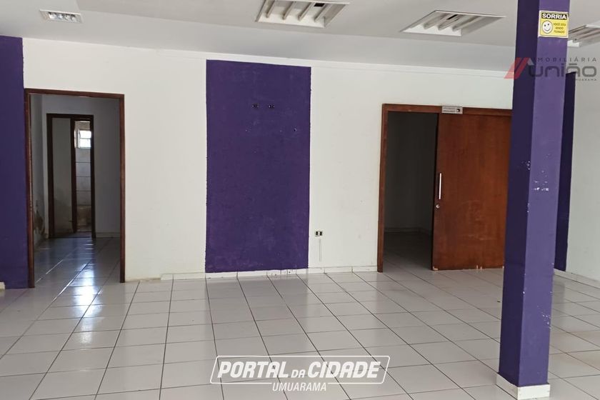 Sal&atilde;o Comercial para alugar - 180m&sup2; - Zona VI