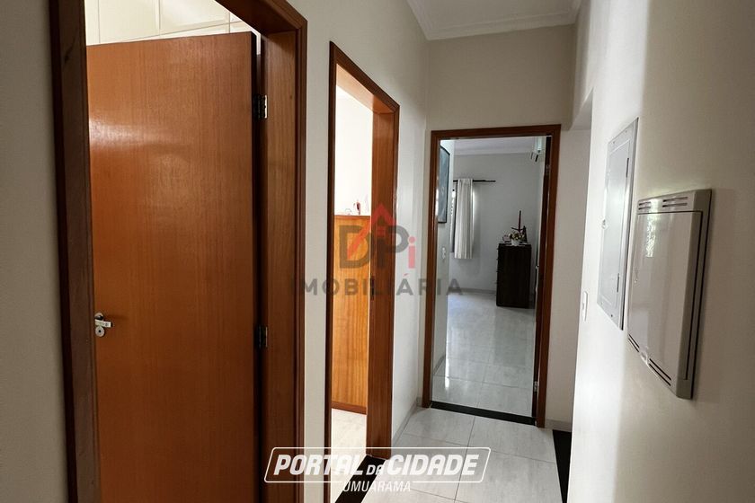 Casa &agrave; venda - 314m&sup2; - Zona III