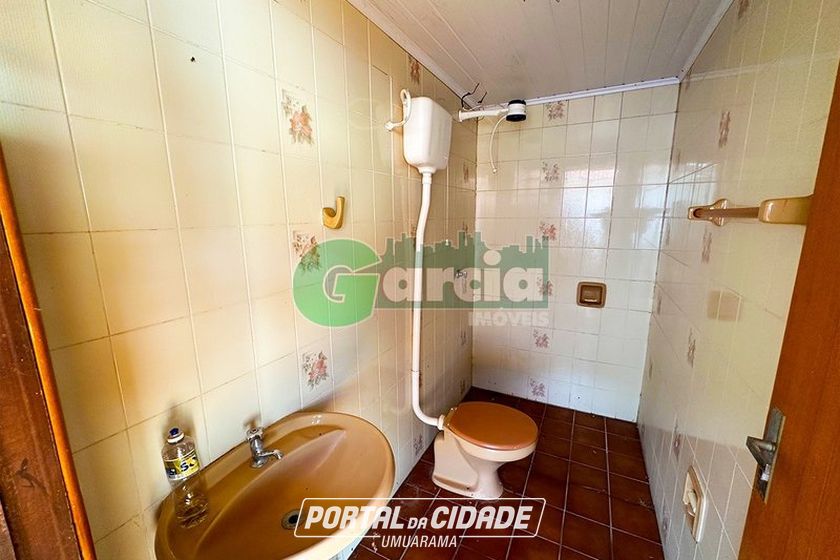 Casa &agrave; venda - 225m&sup2; - Zona II