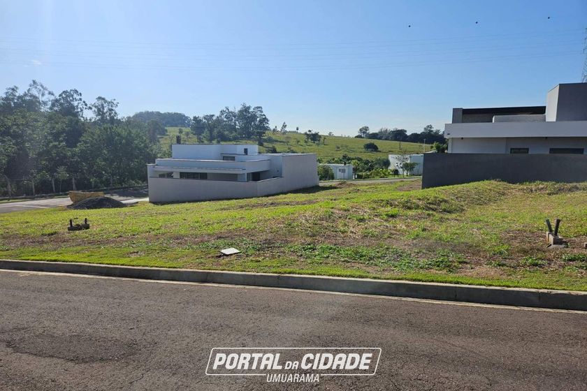 Terreno &agrave; venda - 256m&sup2; - Paysage Unique Condom&iacute;nio