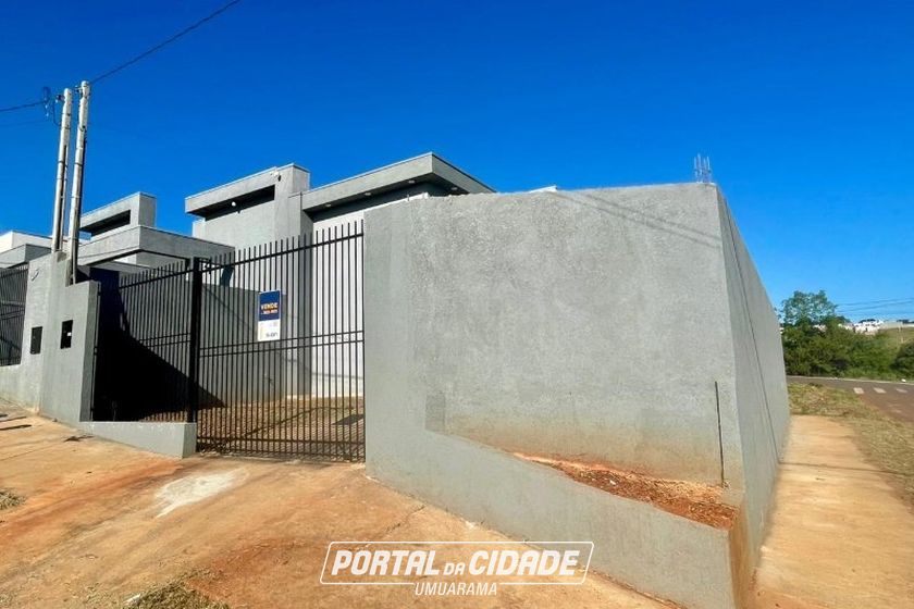 Casa &agrave; venda - 183m&sup2; - 