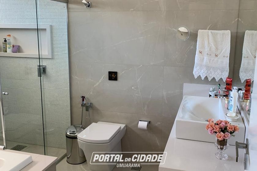 Casa &agrave; venda - 453m&sup2; - Condom&iacute;nio Residencial Ecoville