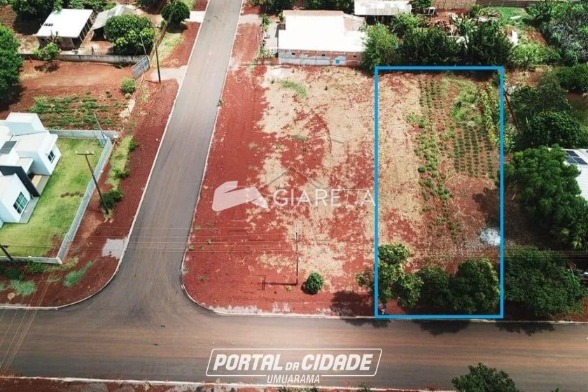Terreno &agrave; venda - 800m&sup2; - OURO PRETO