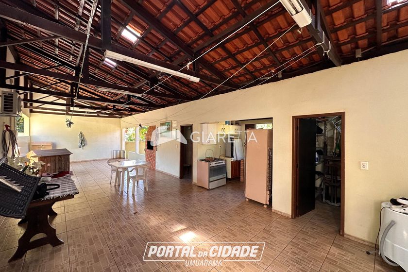 Casa &agrave; venda - 167m&sup2; - CENTRO