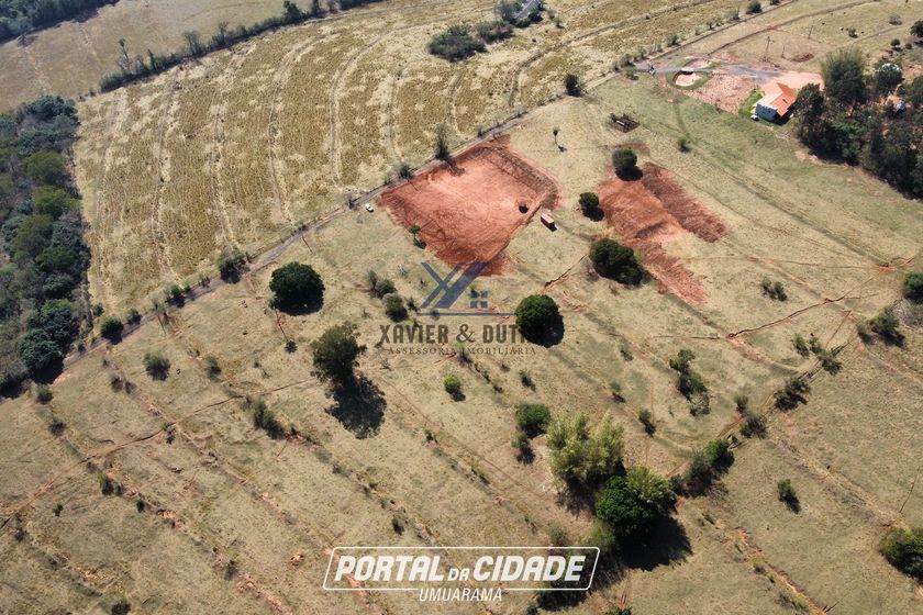 Ch&aacute;cara &agrave; venda - 20m&sup2; - Loteamento de Ch&aacute;caras - Menino Enzo