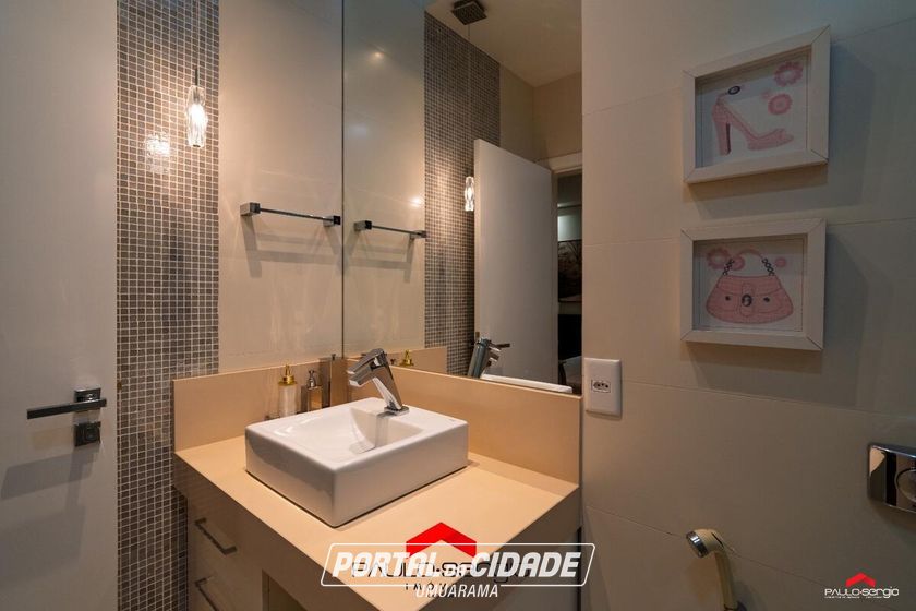 Casa &agrave; venda - 441m&sup2; - Condom&iacute;nio Soleil Residence