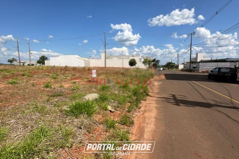 Terreno &agrave; venda - 192m&sup2; - JARDIM TRIANON