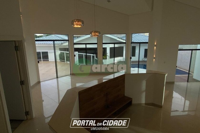 Sobrado &agrave; venda - 439m&sup2; - Zona I-A