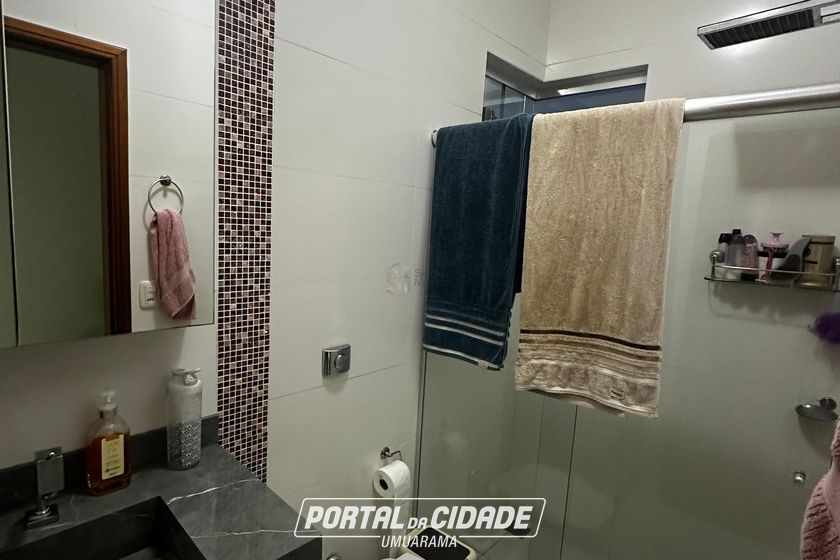 Casa &agrave; venda - 212m&sup2; - Jardim Vila Rica