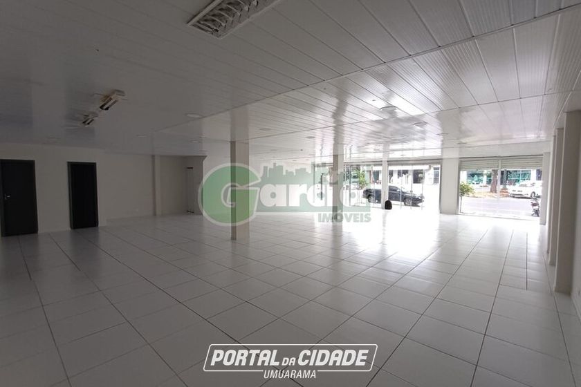 Sal&atilde;o Comercial para alugar - Zona VII