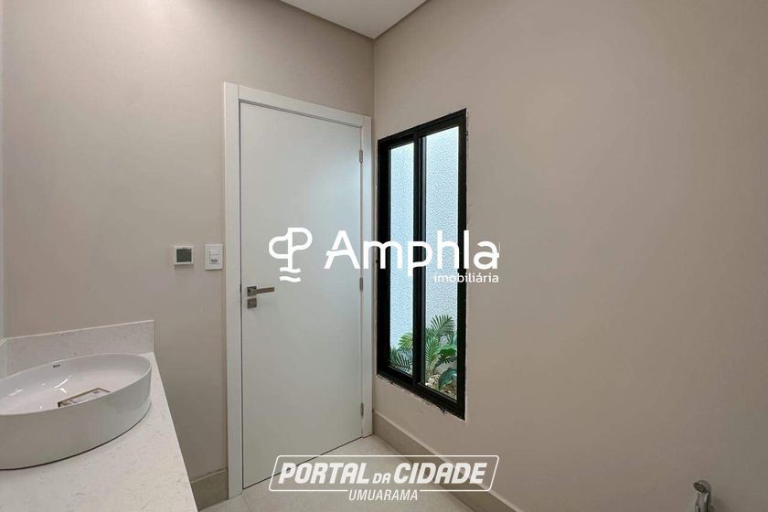 Casa &agrave; venda - 230m&sup2; - Recanto Tropical