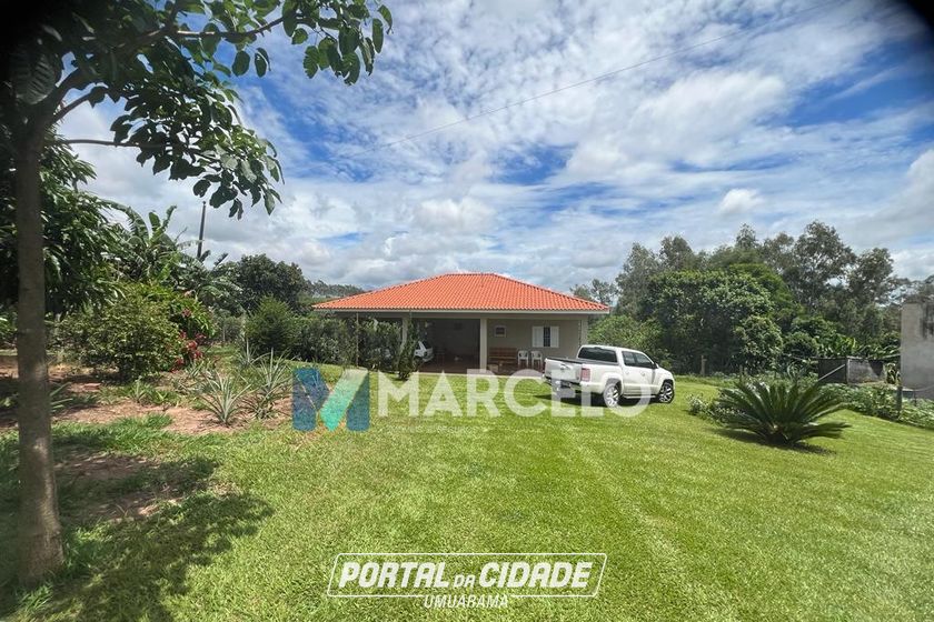 Ch&aacute;cara &agrave; venda - 4597m&sup2; - -