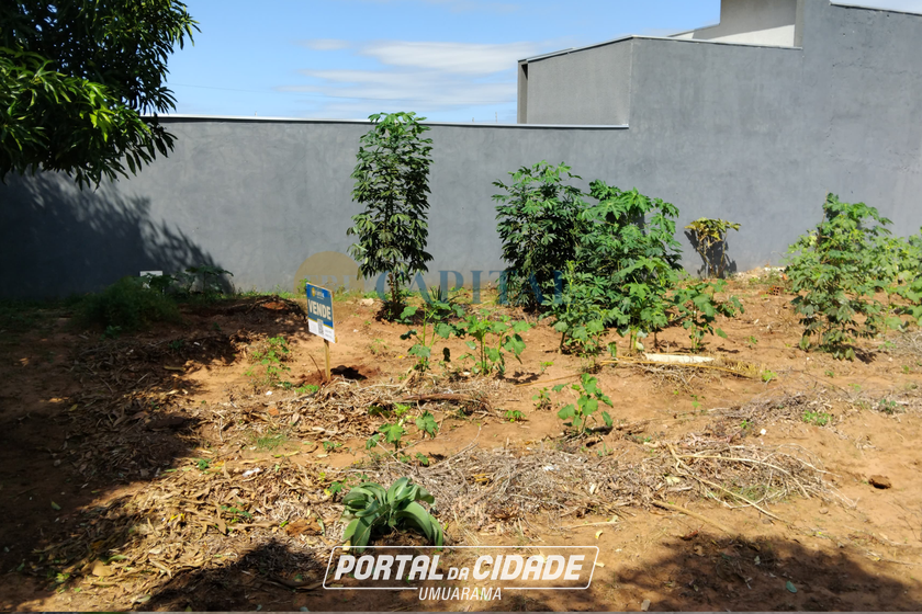 Terreno &agrave; venda - 270m&sup2; - Parque Alto da Paran&aacute;