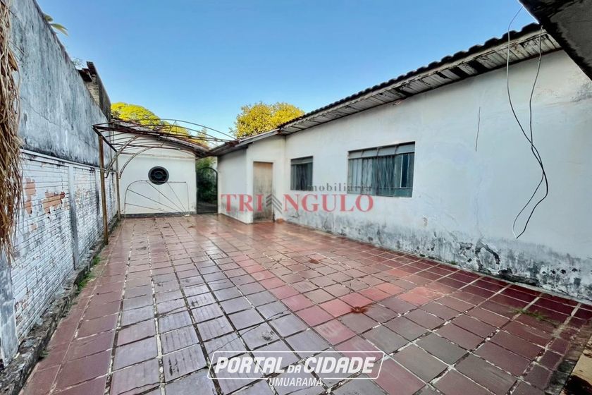Casa &agrave; venda - 544m&sup2; - ZONA I