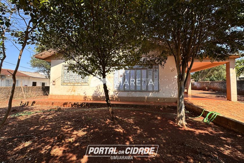 Terreno &agrave; venda - 661m&sup2; - CENTRO
