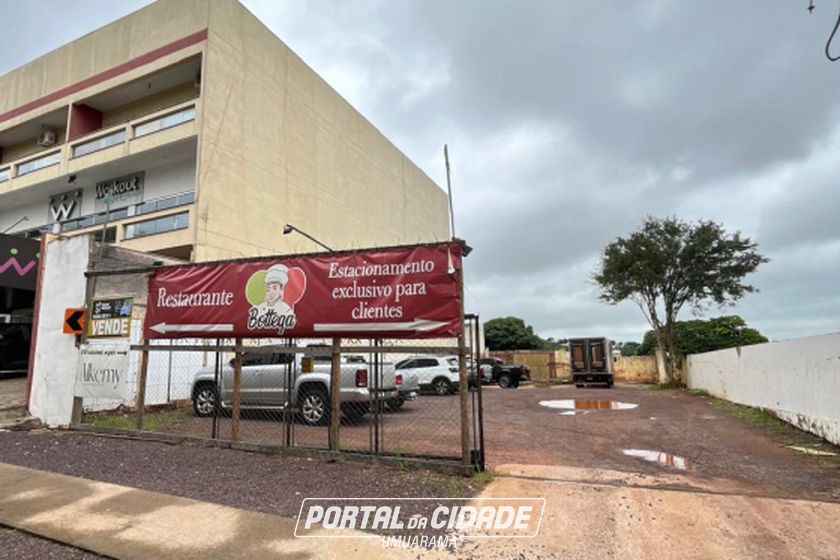 Terreno &agrave; venda - 490m&sup2; - Zona III