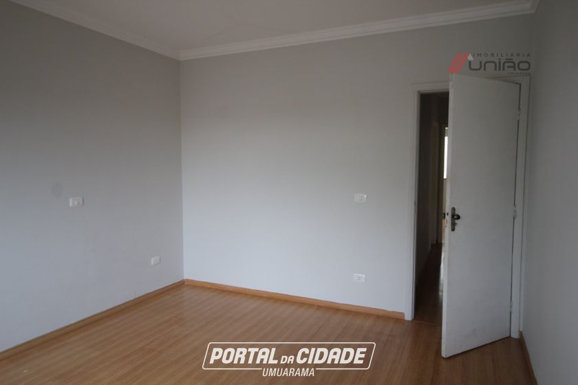 Casa &agrave; venda - 180m&sup2; - Zona V