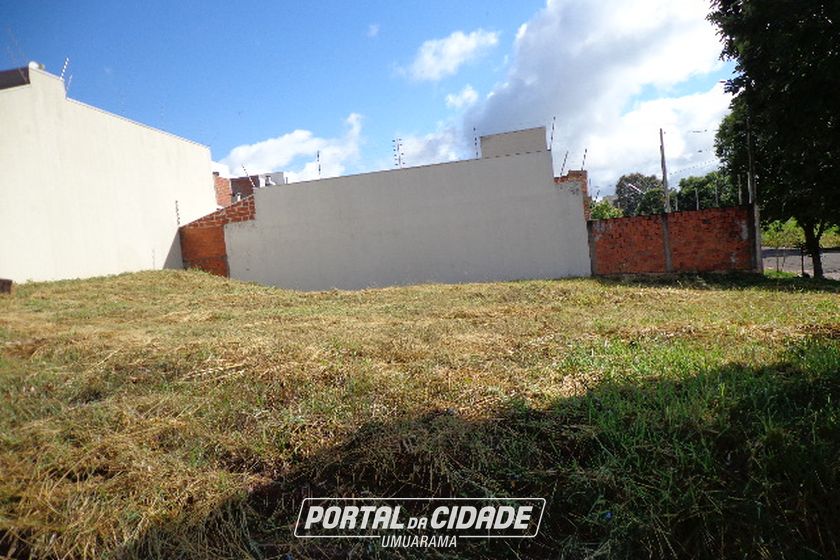 Terreno &agrave; venda - 247m&sup2; - Jardim Morumbi