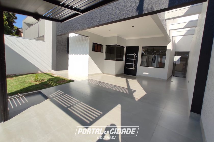Casa &agrave; venda - 105m&sup2; - Jardim Tropical