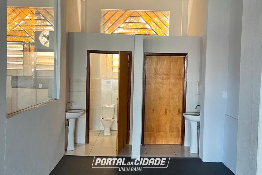 Sal&atilde;o Comercial para alugar - 500m&sup2; - ZONA VII