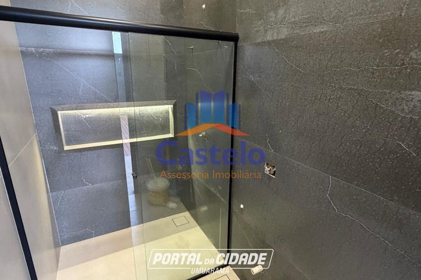 Casa &agrave; venda - 195m&sup2; - PARQUE RESIDENCIAL INTERLAGOS II
