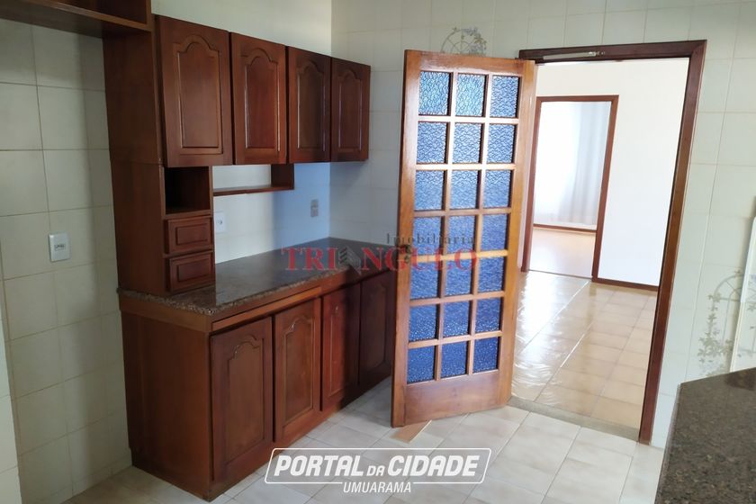 Apartamento &agrave; venda - 234m&sup2; - ZONA I