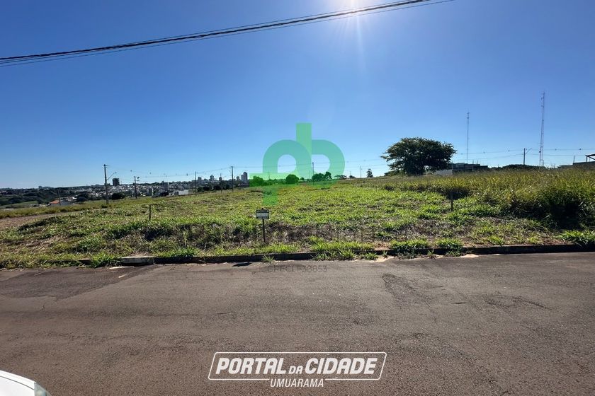 Terreno &agrave; venda - 376m&sup2; - CONJUNTO PATRIM&Ocirc;NIO UMUARAMA