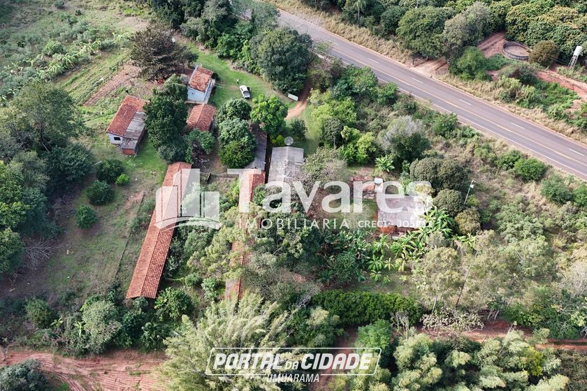 Ch&aacute;cara &agrave; venda - 14000m&sup2; - &Aacute;rea Rural de Umuarama