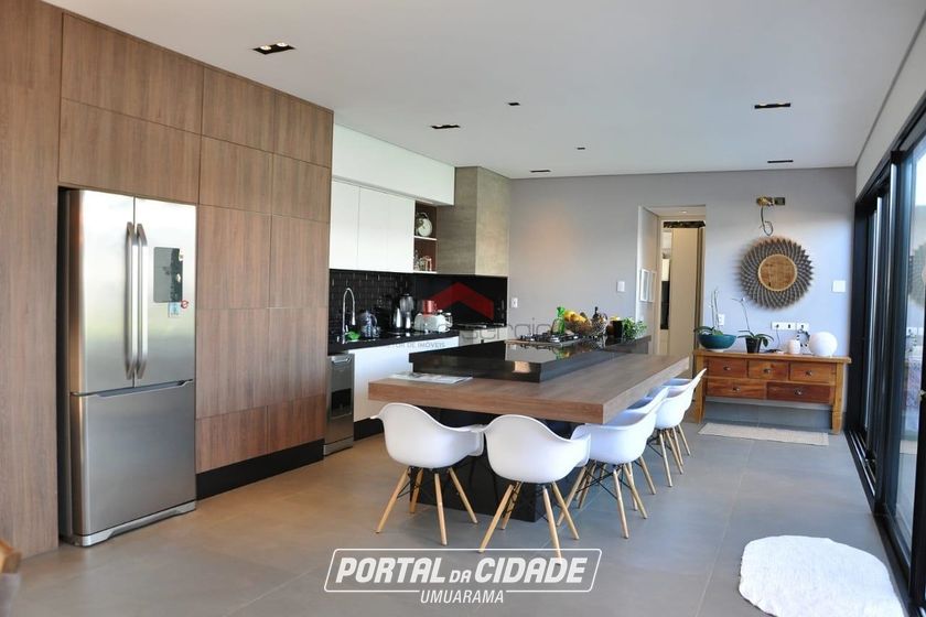 Sobrado &agrave; venda - 342m&sup2; - Conjunto Residencial Portal das &Aacute;guas