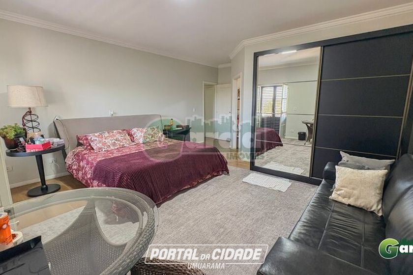 Casa &agrave; venda - 900m&sup2; - Parque Cidade Jardim