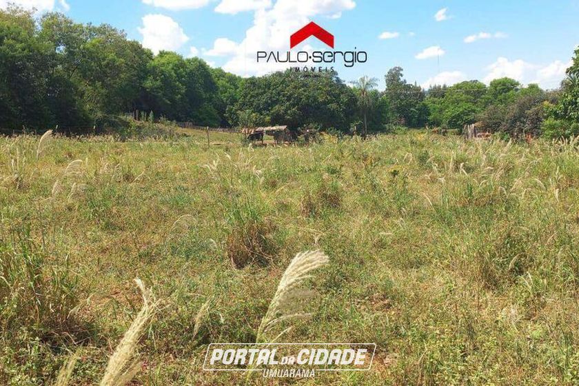 Ch&aacute;cara &agrave; venda - 4000m&sup2; - Parque Industrial I