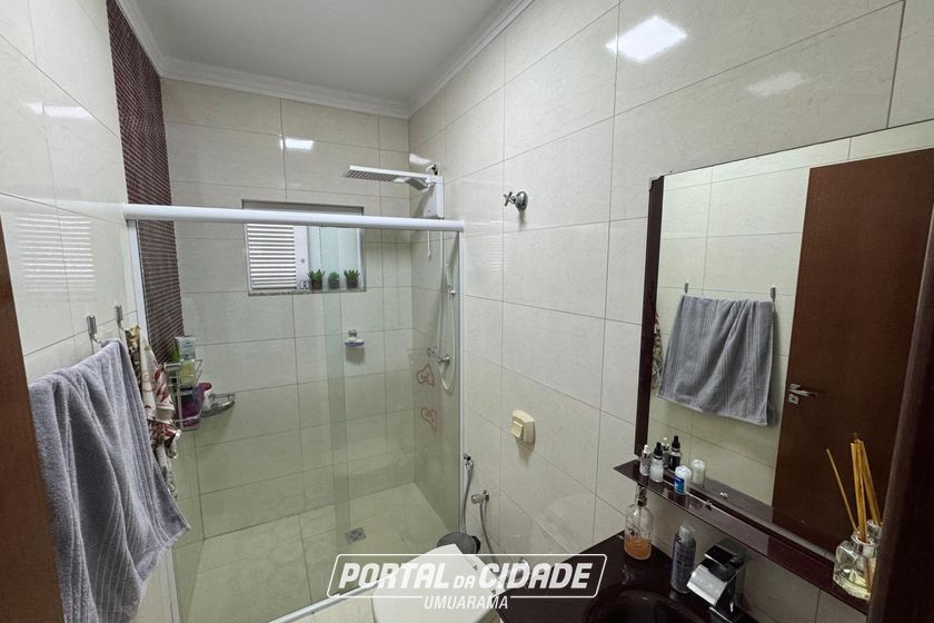 Casa &agrave; venda - 240m&sup2; - Jardim Europa