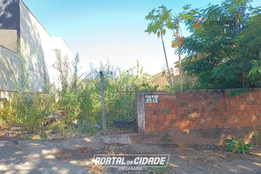 Terreno &agrave; venda - 261m&sup2; - Zona II