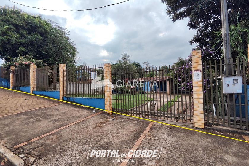 Terreno &agrave; venda - 1601m&sup2; - CENTRO