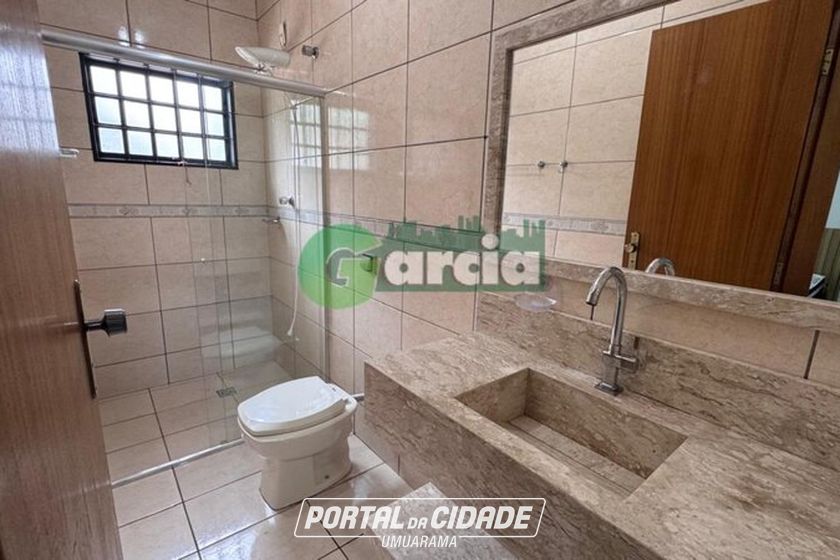 Casa &agrave; venda - 239m&sup2; - Zona I-A