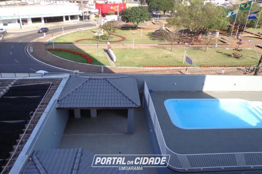 Apartamento &agrave; venda - 75m&sup2; - EDIF&Iacute;CIO BURLE MARX, AV. PARAN&Aacute;. ZONA 3