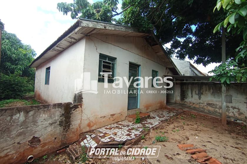 Casa &agrave; venda - 250m&sup2; - Conjunto Residencial Ouro Branco