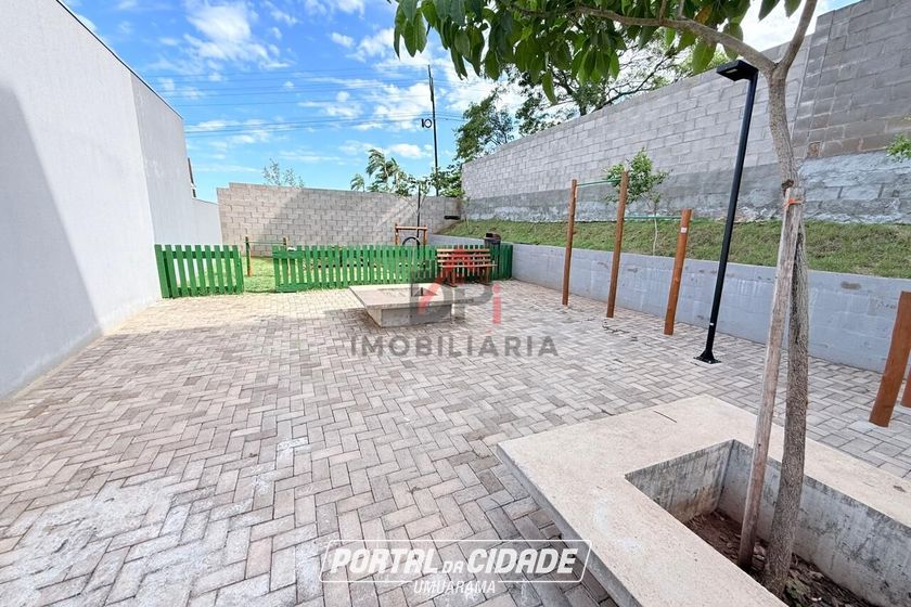 Casa &agrave; venda - 53m&sup2; - Zona V