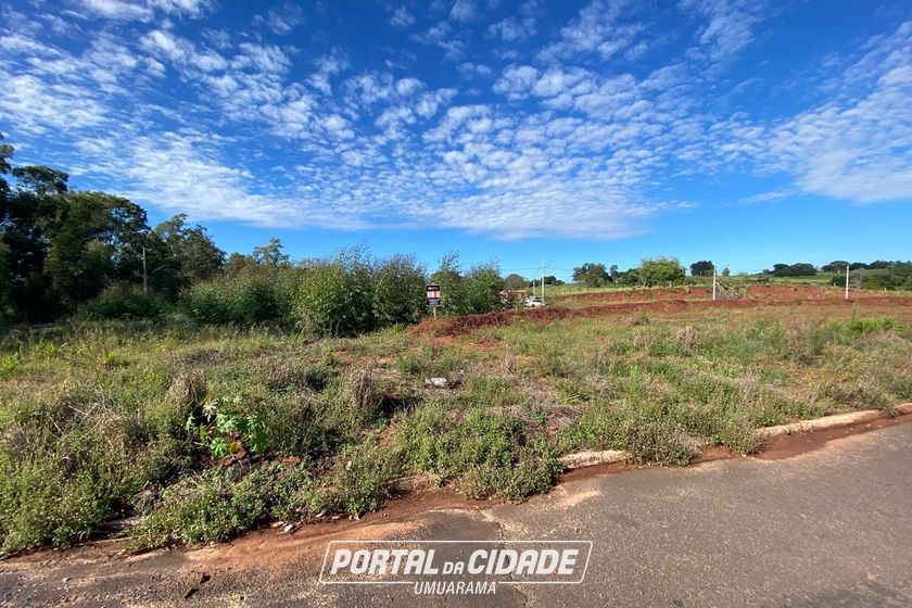 Terreno &agrave; venda - 1197m&sup2; - Jardim Pimentel