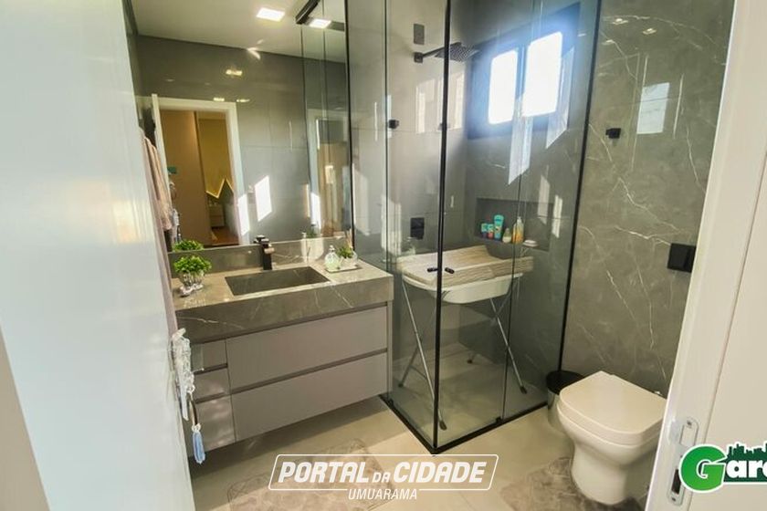 Casa &agrave; venda - 281m&sup2; - Euro Park