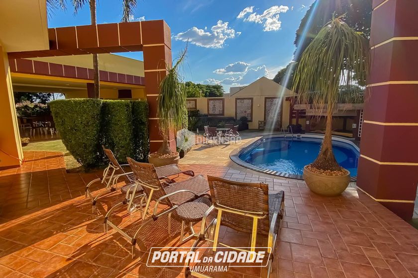 Casa &agrave; venda - 510m&sup2; - Zona II