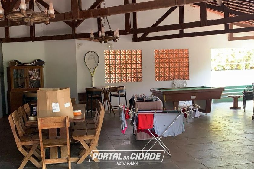 Ch&aacute;cara &agrave; venda - 7260m&sup2; - Zona I