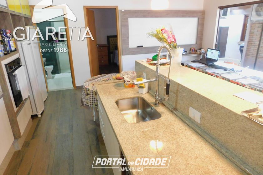 Casa &agrave; venda - 238m&sup2; - JARDIM LA SALLE
