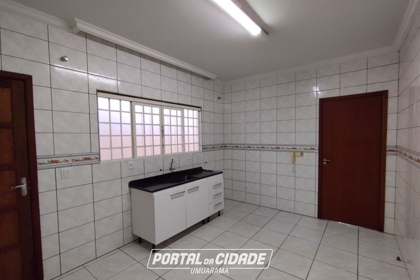 Casa &agrave; venda - 144m&sup2; - ZONA III