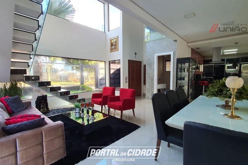 Casa &agrave; venda - 245m&sup2; - Zona IV