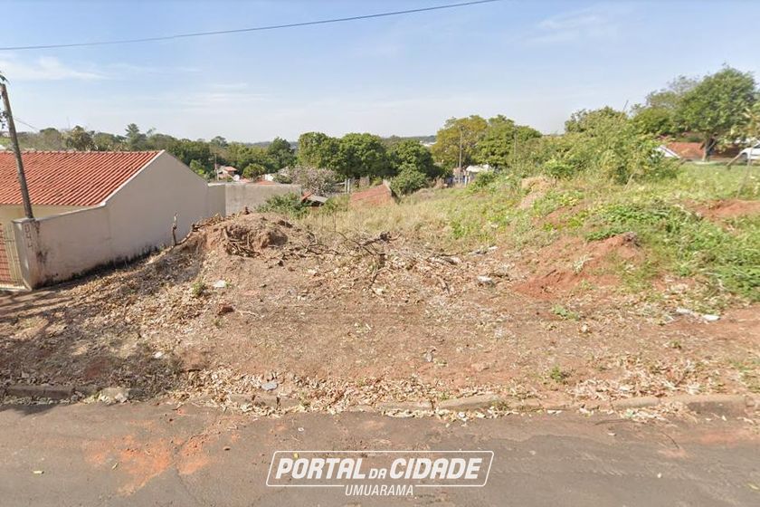 Terreno &agrave; venda - 330m&sup2; - Jardim Para&iacute;so